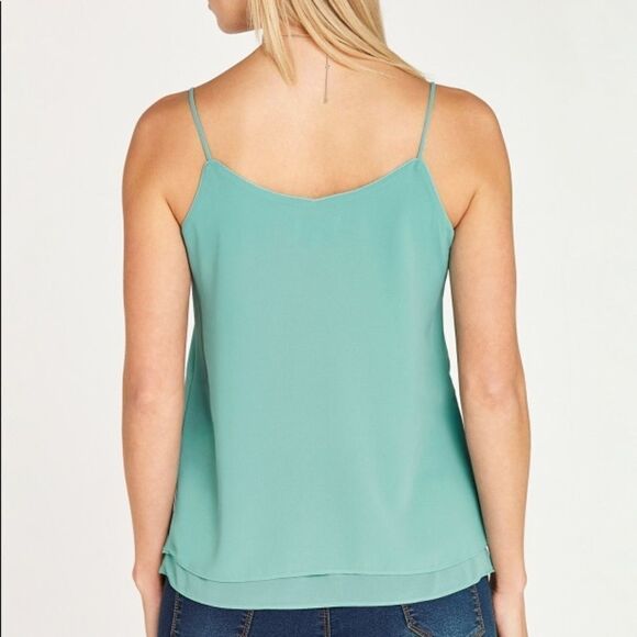 ✨CORAL DOUBLE LAYER CAMI TOP✨ - Picture 3 of 5